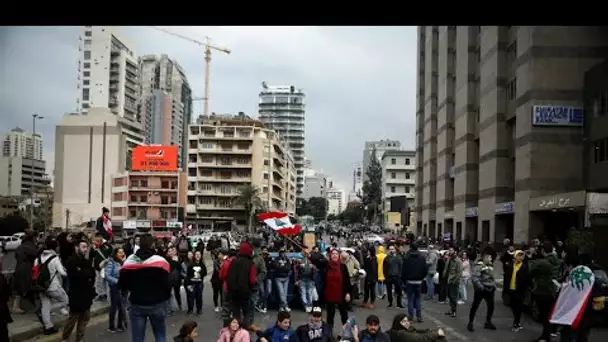 Liban : près de la Banque centrale, nouvelles manifestations contre la crise économique