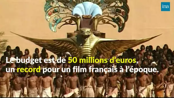 «Astérix et Obélix : mission Cléopâtre» : le film culte d'une génération ! | INA