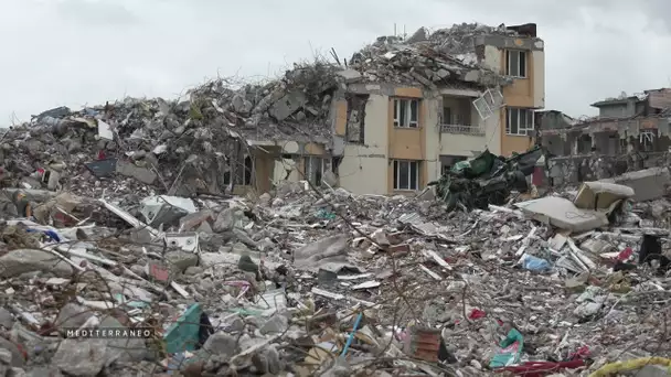 MEDITERRANEO – Turquie, le désarroi des victimes du séisme