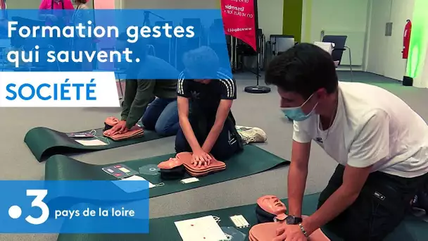 Nantes : Formation gestes qui sauvent lycée de la Joliverie