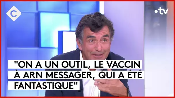 Covid-19 : début de la nouvelle campagne de vaccination - C à Vous - 02/10/2023