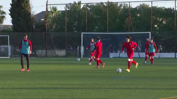 Entraînement de l'AS Cannes avant le match contre le Toulouse FC en 16èmes de finale