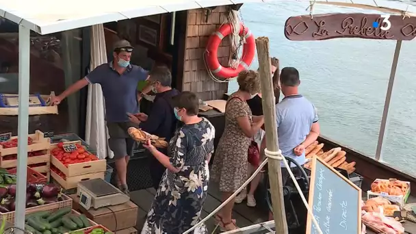 Saumur : un marché flottant pour soutenir l'économie locale