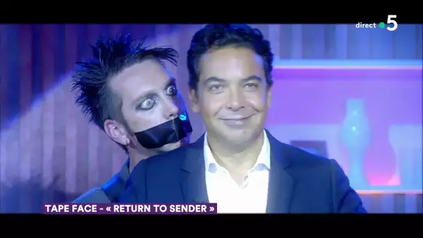 Tape Face débarque en France ! - C à Vous - 01/10/2019