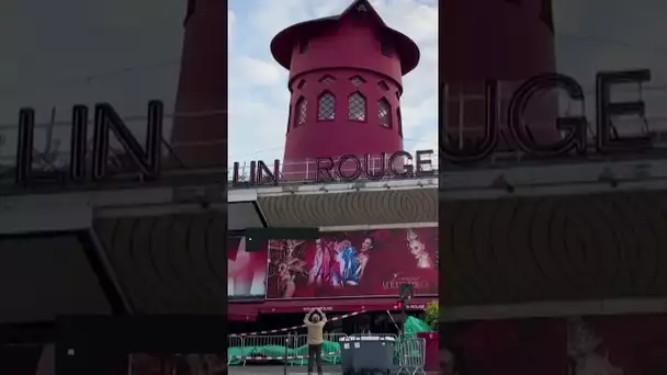 Les ailes du Moulin-Rouge sont tombées pendant la nuit