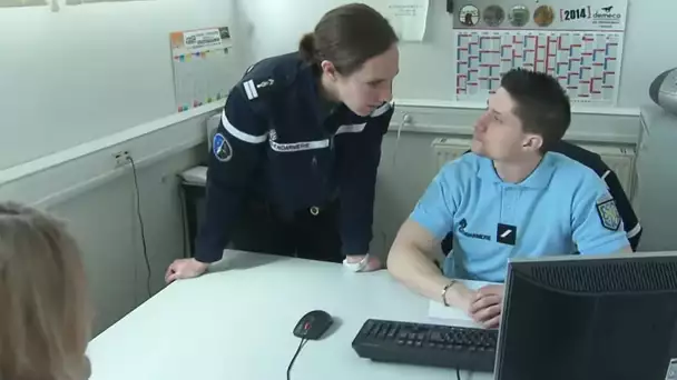 A 27 ans, elle dirige une gendarmerie