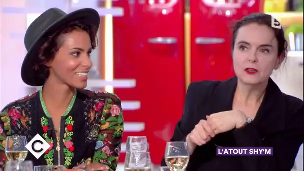 Amélie Nothomb et Shym au dîner - C à vous - 01/09/2017