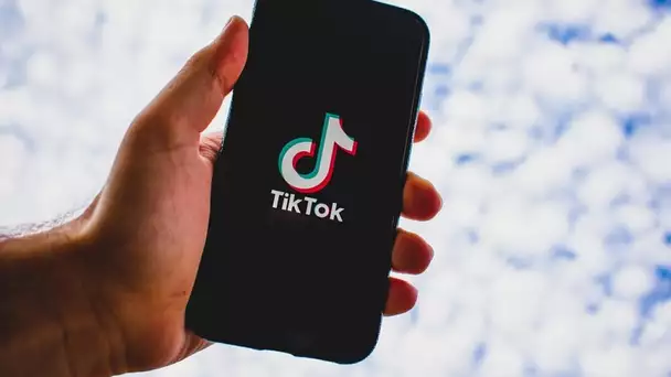 La star de TikTok retrouvée étranglée à l'âge de 28 ans