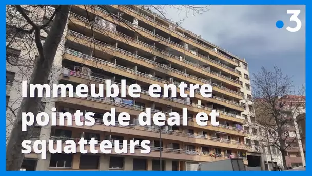 Marseille : l'immeuble Le Gyptis coincé entre points de deal et squatteurs