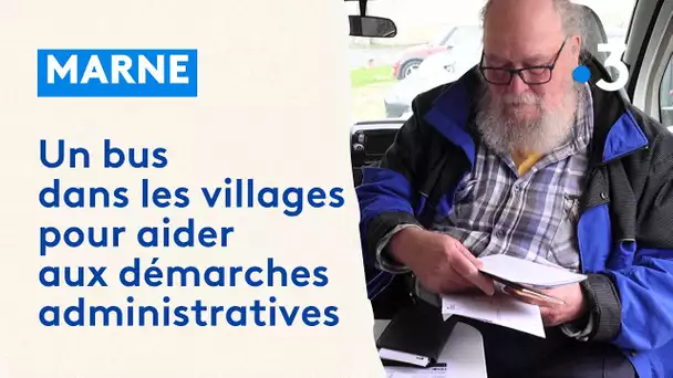 Un bus en tournée dans les villages pour aider aux démarches administratives