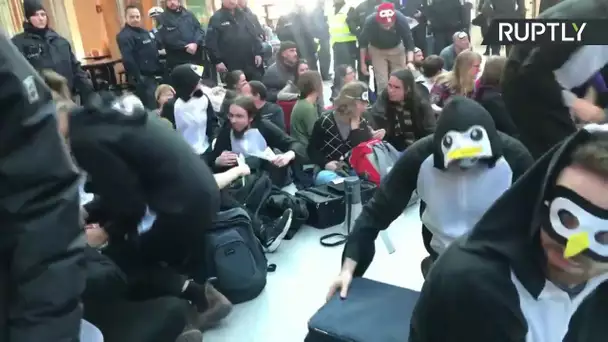 Berlin : militants écologistes occupent l’aéroport Tegel
