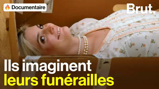 "La mort nous concerne tous" : pour briser le tabou, ils imaginent leurs propres funérailles