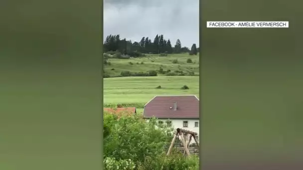 Dans le Doubs, une tornade arrache le toit d'une maison