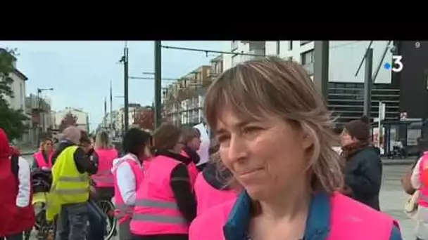 Brest : mobilisation des assistantes maternelles contre l'article 49