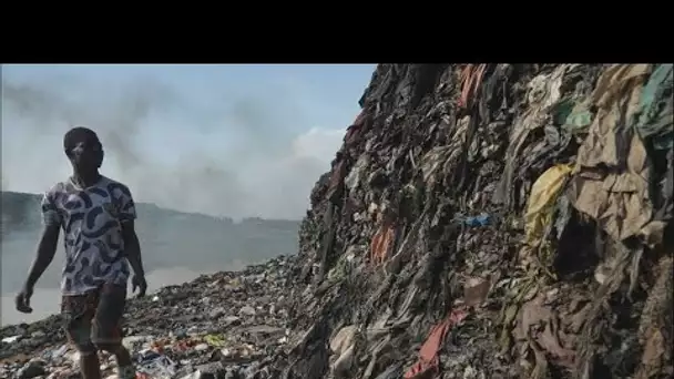 Le Ghana confronté au fléau de la pollution textile • FRANCE 24