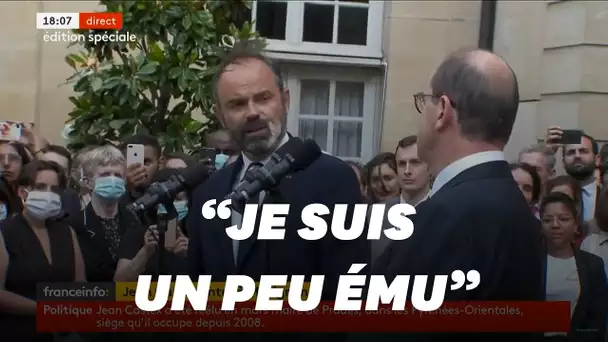 "Soyez bon": le message d'adieu ému de Philippe à son successeur