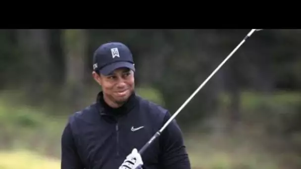 Tiger Woods : trois semaines après son grave accident de la route, le golfeur est...