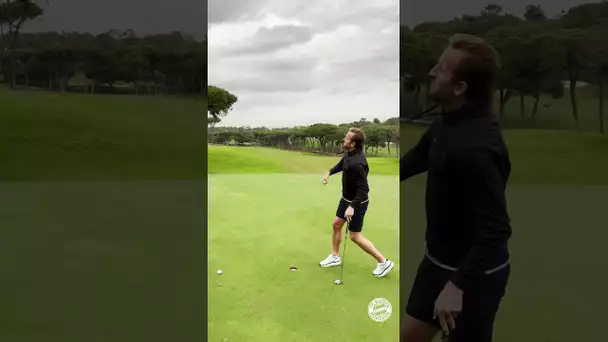 🎯 Harry Kane et Thomas Muller ne ratent jamais leur cible... même au golf ! #shorts