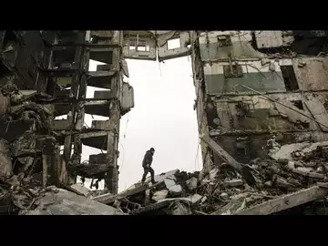 Moscou rejette toute responsabilité à Boutcha et prépare une large offensive dans le Donbass