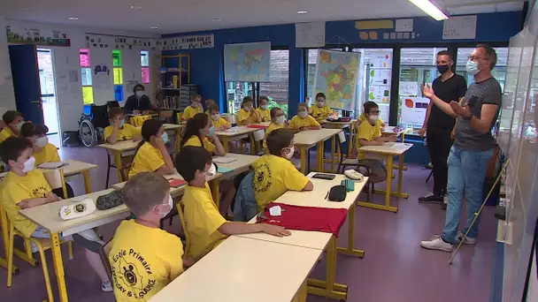 Tour de France 2021 : rencontre écoliers anciens cyclistes professionnels à Houssay