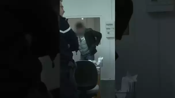 Il simule tout en étant gentil