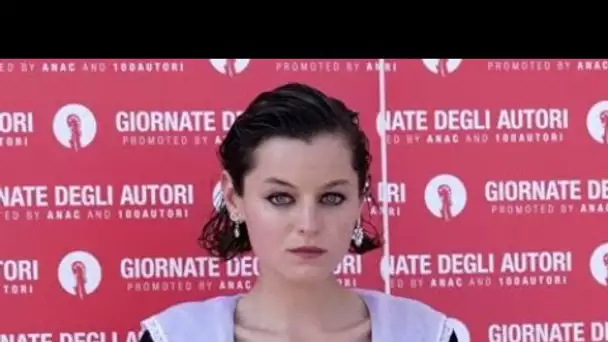 Golden Globes 2021: Emma Corrin rend hommage à Lady Diana