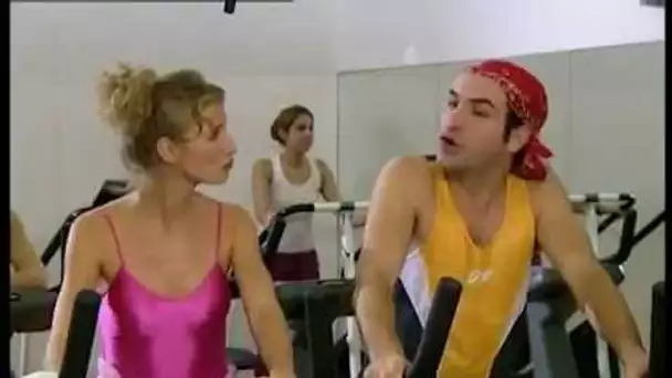 Un gars une fille - font de la gym
