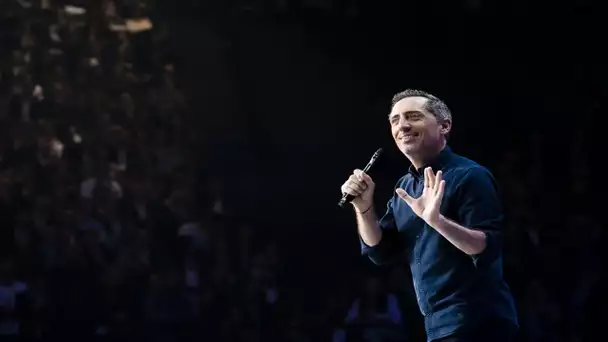 ✅  Gad Elmaleh de retour sur scène en 2020 : de quoi parle son nouveau spectacle ?