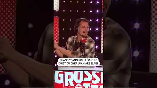 Quand Yoann Riou lèche le doigt du chef Juan Arbelaez