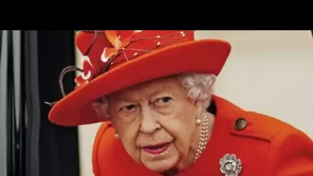 PHOTO La reine Elizabeth II a enregistré ses voeux pour Noël : un premier cliché...