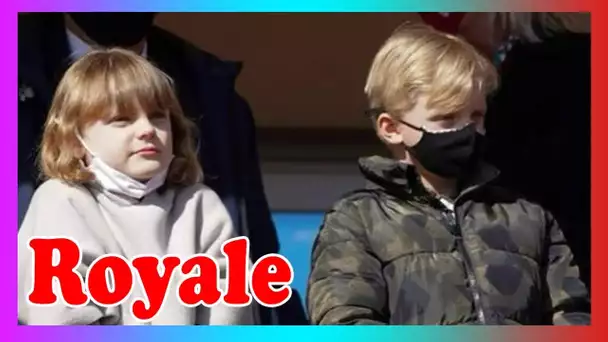 Alberto de Monaco, après midi foot avec les jumeaux Jacques et Gabriella mais sans Charlene