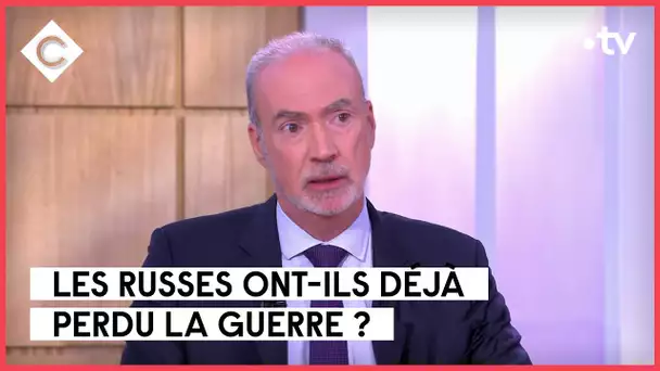 Ukraine : un ambassadeur au cœur de la guerre - Etienne de Poncins - C à Vous - 10/11/2022