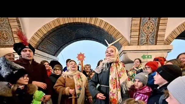 NoComment : des ukrainiens célèbrent la Malanka à Kyiv