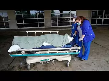 Covid-19 : la barre du million de morts franchie aux Etats-Unis