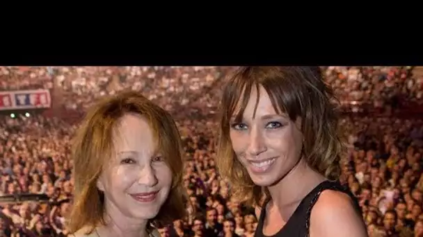 Nathalie Baye hospitalisée  Laura Smet a couru au chevet de sa mère