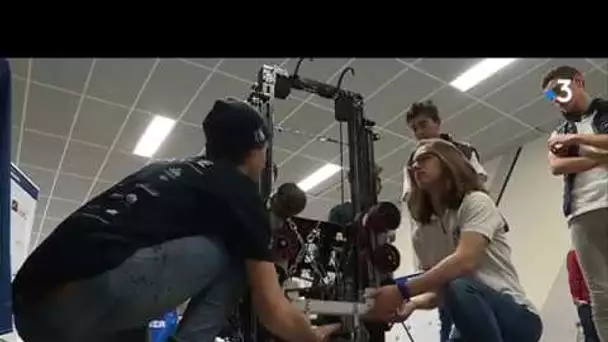 Neuville/Saône : des lycéens mettent la dernière main à leur robot