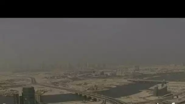 Emirats Arabes Unis : arrivée sur la ville de Dubaï