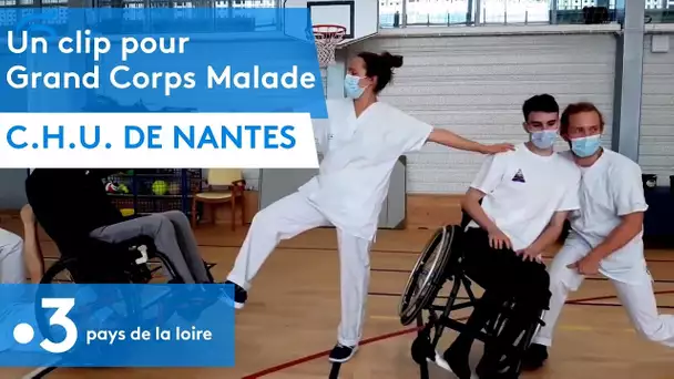 Patients et personnels d'un centre de rééducation de Nantes réalisent un clip .