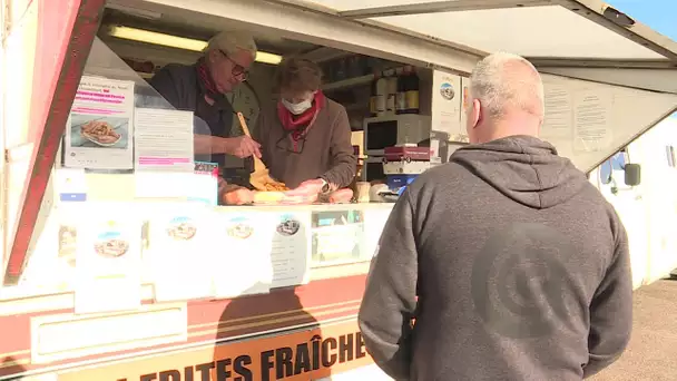 Ouvrir une friterie après la retraite,  l'entreprise réussie de Philippe  et Evelyne en Normandie