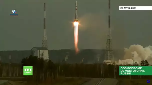 Russie : une fusée russe Soyouz décolle avec 36 satellites de OneWeb à bord