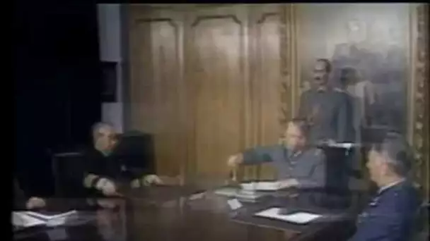 Pinochet devient sénateur à vie - Archive vidéo INA