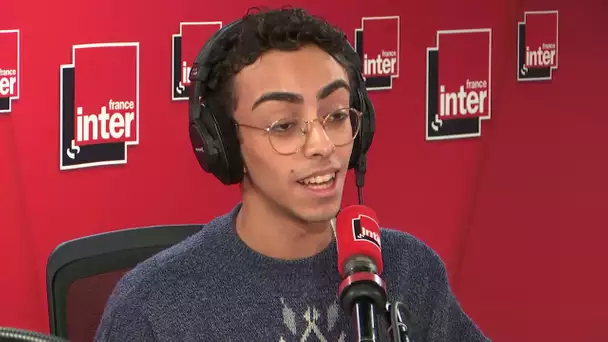 Bilal Hassani, représentant de la France à l'Eurovision, au micro de Léa Salamé