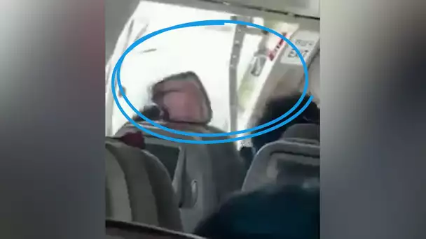 Grosse frayeur en plein vol : un passager ouvre la porte de l'avion juste avant l'atterrissage