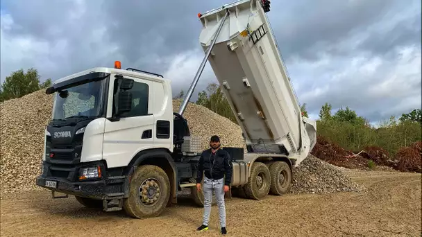 JE CONDUIS UN CAMION !