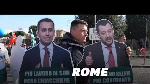 Contre le gouvernement italien, des centaines de milliers de manifestants à Rome