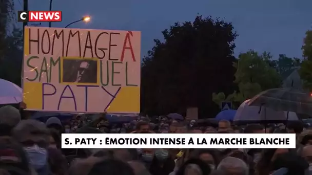 Hommage à Samuel Paty : émotion intense à la marche blanche