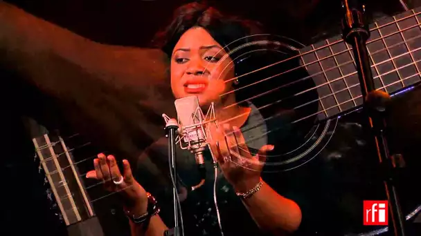 Mj30 chante "Racine" dans Couleurs tropicales