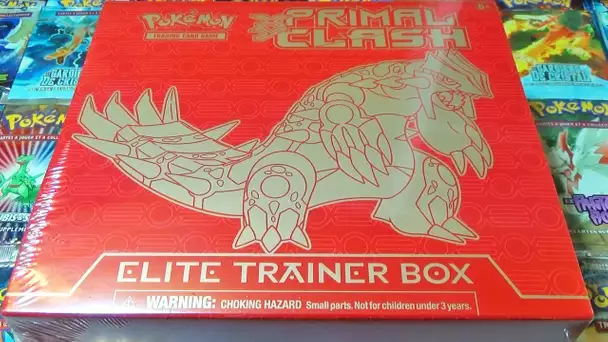 Ouverture d&#039;un Elite Trainer Box PRIMO GROUDON ! Un Coffret Pokémon ULTIME !