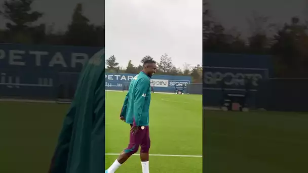 🎂🤕 Birthday pasillo for Willian! 🤣