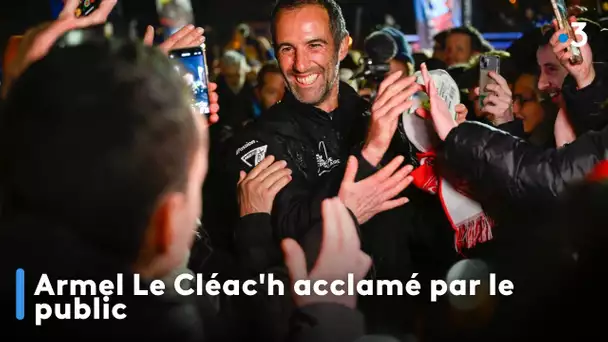 Armel Le Cléac'h acclamé par le public